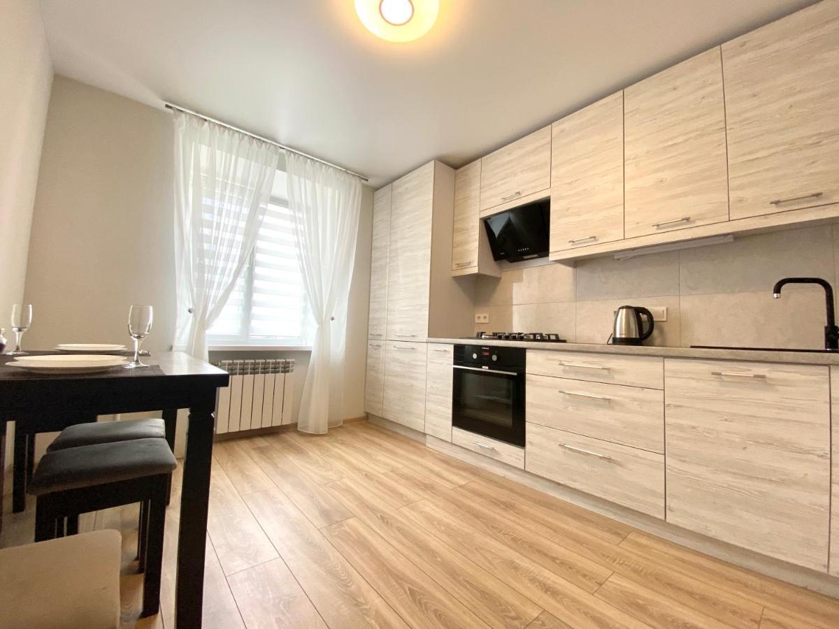 Apartpoltava Стильні 2-Кімн Апартаменти Біля Пд "Листопад" Закрита Парковка, Чек Прро Exterior photo