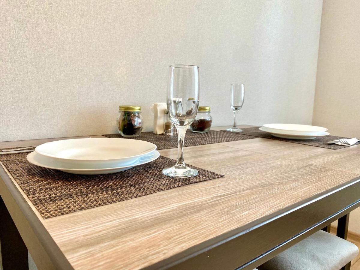 Apartpoltava Стильні 2-Кімн Апартаменти Біля Пд "Листопад" Закрита Парковка, Чек Прро Exterior photo